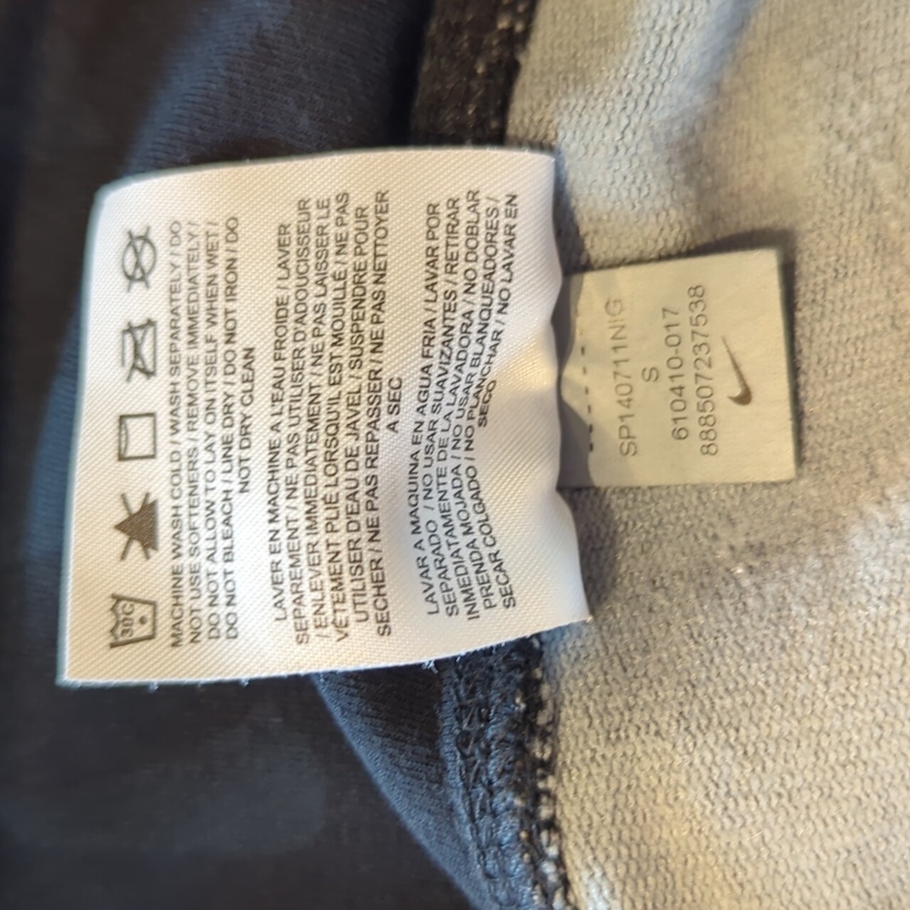 Nike dri-fit Capri legging - Picture 8 of 9